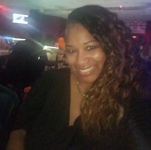 Meet your Posher, Teana